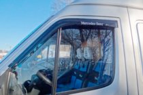 Mercedes Sprinter W901/902/903/904/905 1995–2006 Vindafvisere til sideruder (2 stk., HIC) foto 8