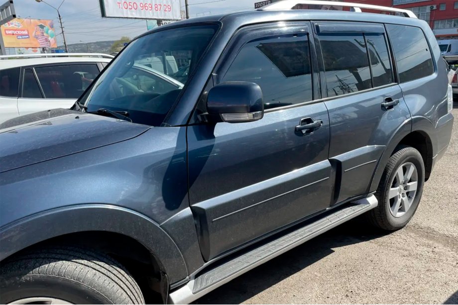 Mitsubishi Pajero Wagon III 1999–2006 Vindafvisere til sideruder (4 stk., HIC) Image