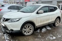 Nissan Qashqai 2014–2021 Vindafvisere til sideruder med kromliste (4 stk., HIC) foto 4