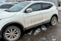 Nissan Qashqai 2014–2021 Vindafvisere til sideruder med kromliste (4 stk., HIC) foto 5