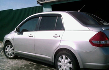 Nissan Tiida 2004–2011 Vindafvisere SD (4 stk., HIC) foto 1
