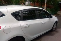 Opel Astra J 2009–2015 Vindafvisere til vinduer HB (4 stk., HIC) foto 3