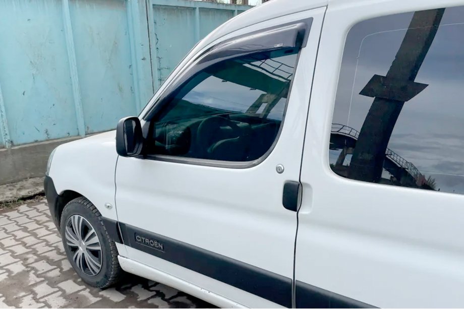 Renault Kangoo 1998–2008 Vindafvisere 11 cm (2 stk., HIC) Foto 2