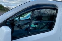 Renault Trafic 2015– Vindafvisere til sideruder (2 stk., HIC) foto 8