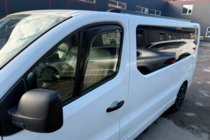 Renault Trafic 2015– Vindafvisere, indstik (2 stk., HIC) foto 2