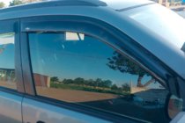 Suzuki Grand Vitara 2005–2017 Vindafvisere til sideruder (4 stk., HIC) foto 10
