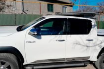 Toyota Hilux 2015– Vindafvisere til sideruder (4 stk., HIC) foto 6