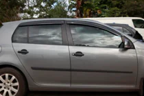Volkswagen Golf 5 2003–2009 Vindafvisere til vinduer HB (4 stk., HIC) foto 1