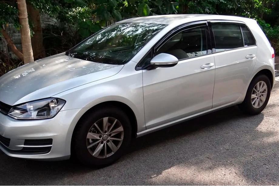 Volkswagen Golf 7/E-Golf 2012–2020 Vindafvisere til vinduer HB (4 stk., HIC) Foto 3
