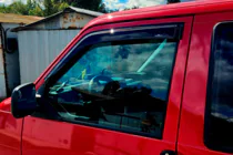 Volkswagen T4 Transporter 1990–2003 Vindafvisere til sideruder (2 stk., HIC) foto 1