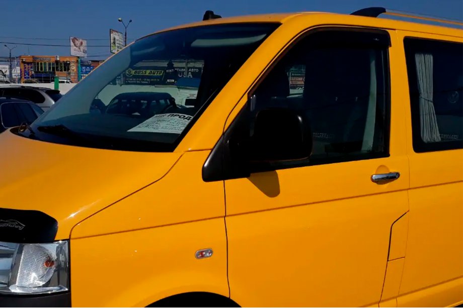 Volkswagen T5 Caravelle 2004–2010 Vindafvisere til sideruder (2 stk., HIC) Foto 2