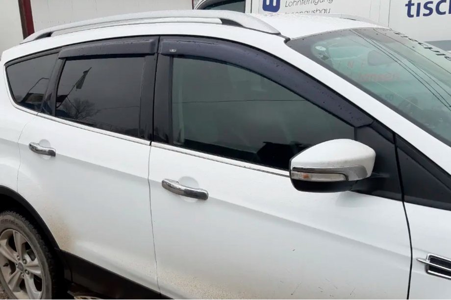 Ford Kuga/Escape 2013–2019 Vindafvisere til sideruder (4 stk., HIC) Image