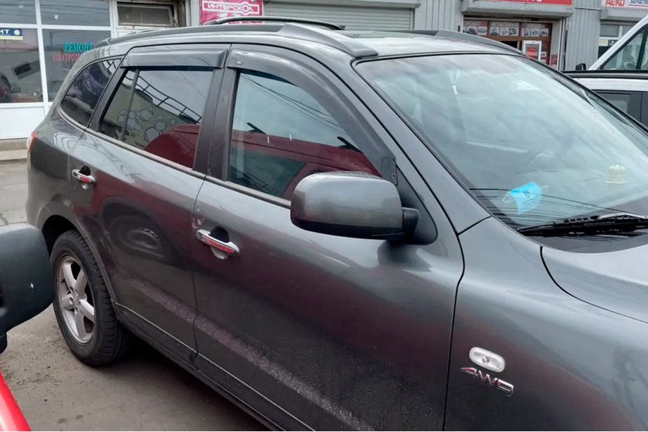 Hyundai Santa Fe 2 2006–2012 Vindafvisere til sideruder (4 stk., HIC) Image