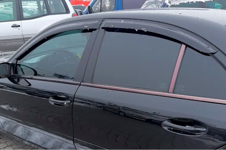 Mercedes E-klasse W211 2002–2009 Vindafvisere SD (4 stk., HIC) Foto 3