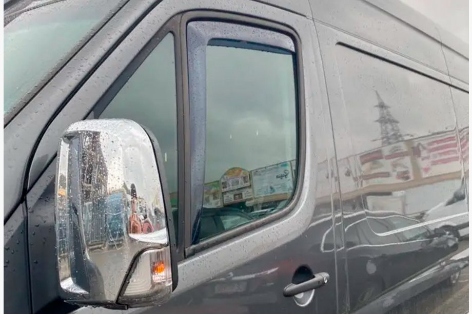 Volkswagen Crafter 2006–2016 Vindafvisere, indstik (2 stk., HIC) Foto 13