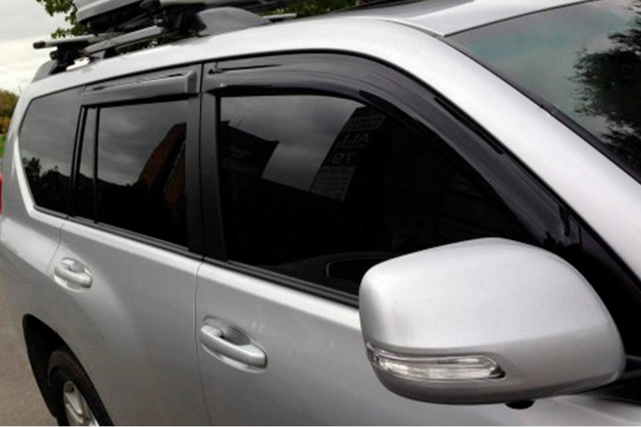 Toyota Land Cruiser Prado 150 2009–2023 Vindafvisere til vinduer 8 cm (4 stk., HIC) Foto 11