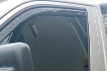 Volkswagen T5 2010–2015 Vindafvisere, indstik (2 stk., HIC) foto 2
