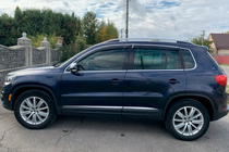 Volkswagen Tiguan 2007–2016 Vindafvisere til sideruder med kromliste (4 stk., HIC) foto 2