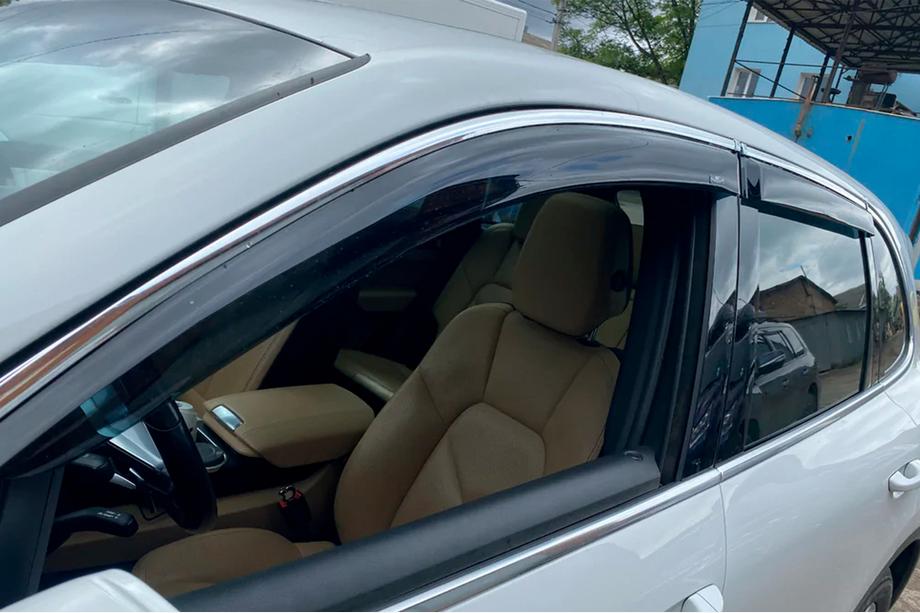 Volkswagen Touareg 2010–2018 Vindafvisere til sideruder med kromliste (4 stk., HIC) Foto 9