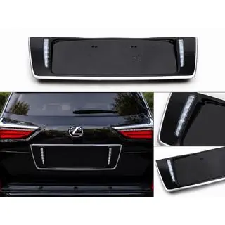 Bageste nummerpladeholder med LED (2007-2023)