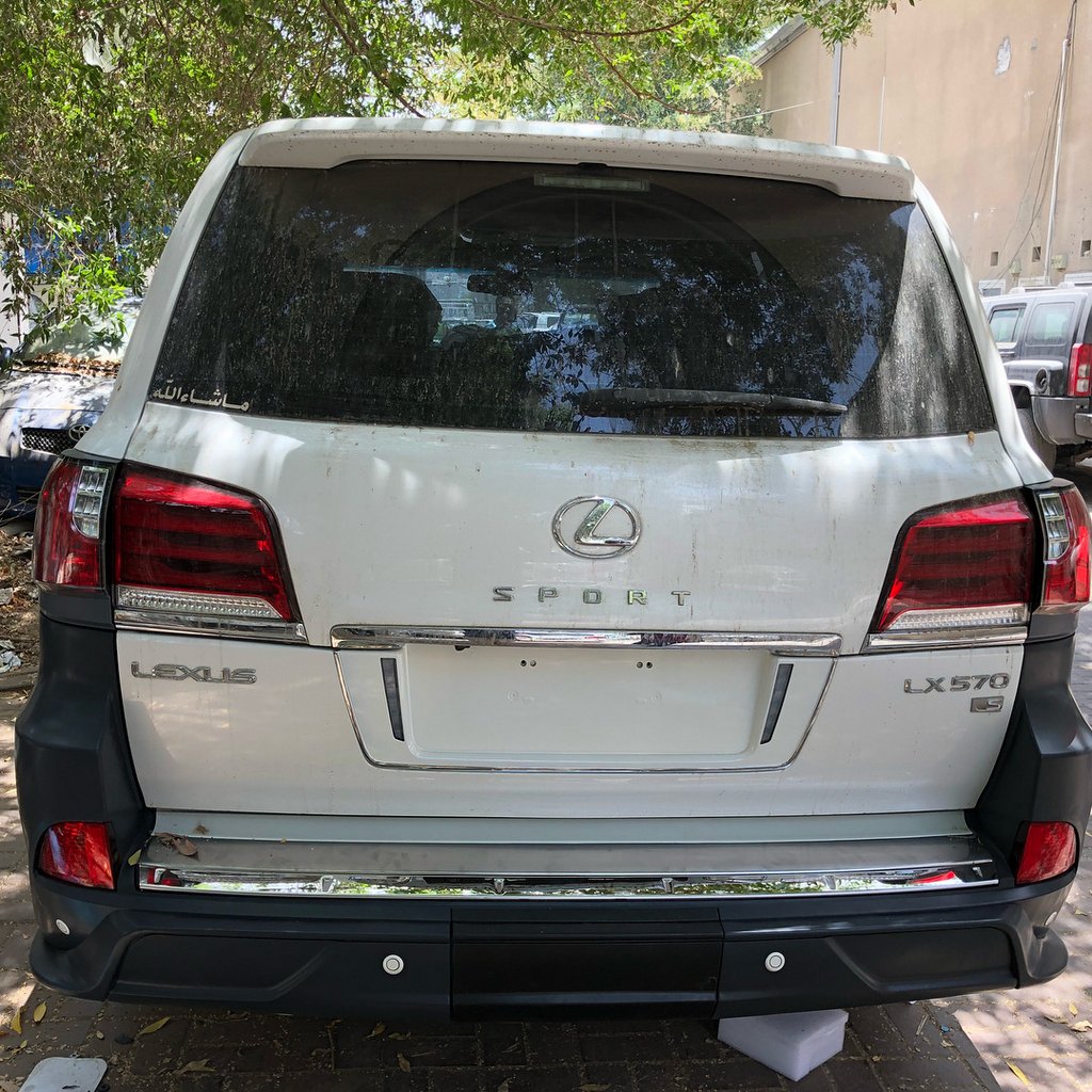 Sådan laver du et facelift på Lexus LX570