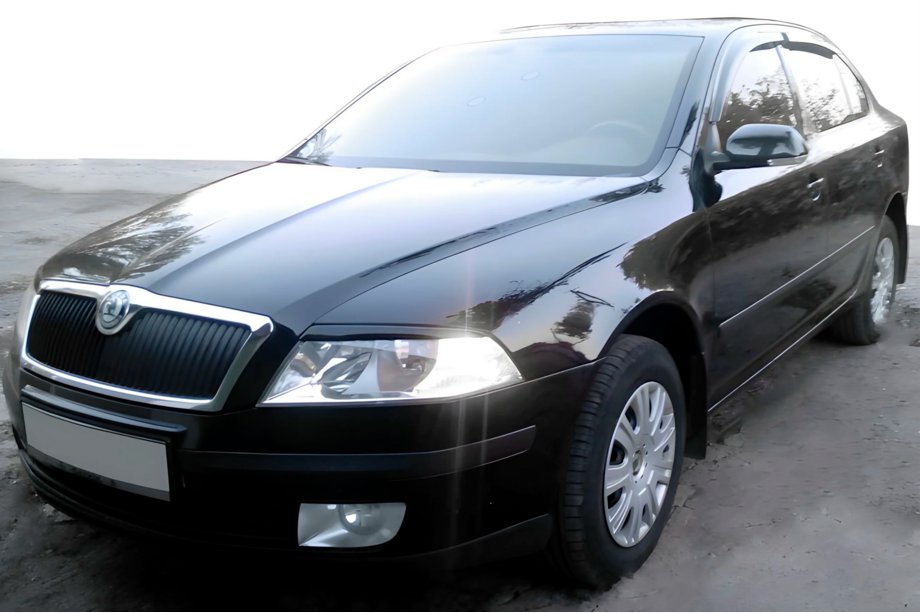 Skoda Octavia II A5 2010–2013 Vindafvisere til sideruder LiftBack (4 stk., HIC) Foto 1