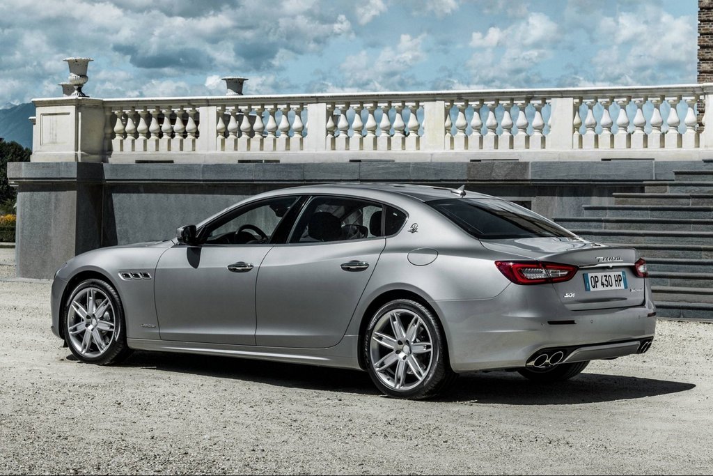 Prestigefyldt sedan: Maserati Quattroporte