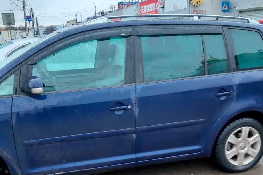 Volkswagen Touran 2003–2010 Vindafvisere til sideruder (4 stk., HIC) Foto 18