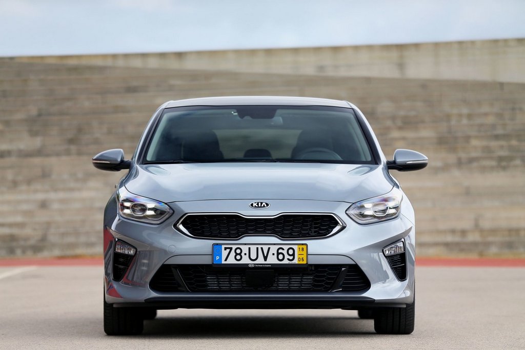 Test af tredje generation af hatchbacken Kia Ceed