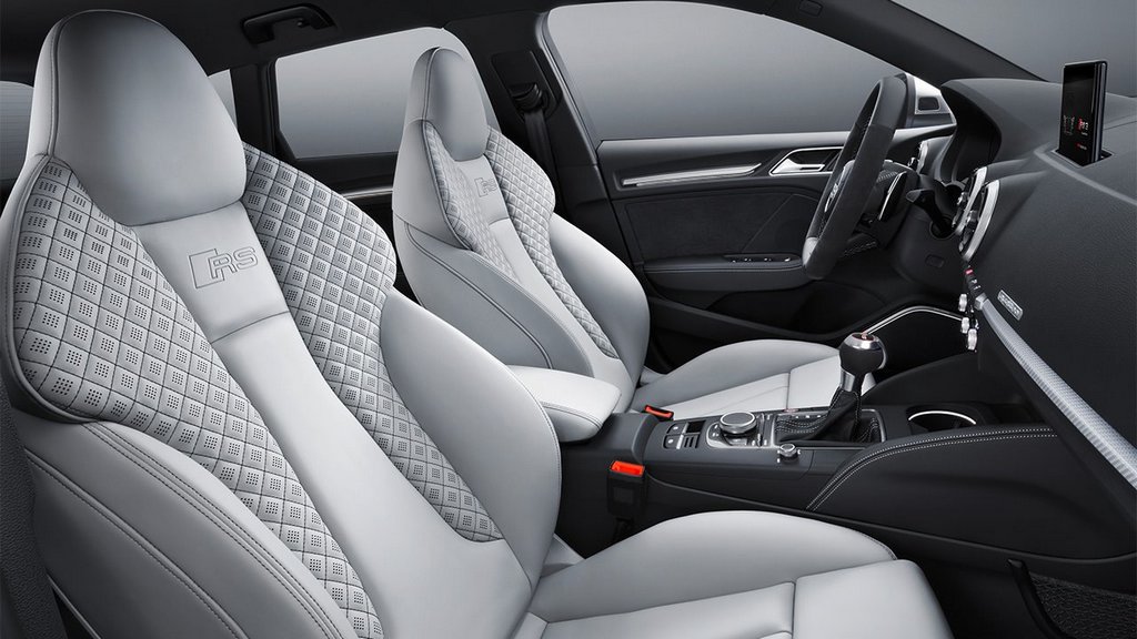 Sportslig femdørs hatchback: Audi RS3 Sportback