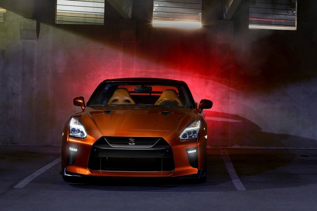 Firehjulstrukket sports coupé Nissan GT-R