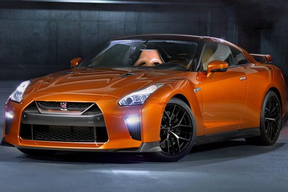 Firehjulstrukket sports coupé Nissan GT-R