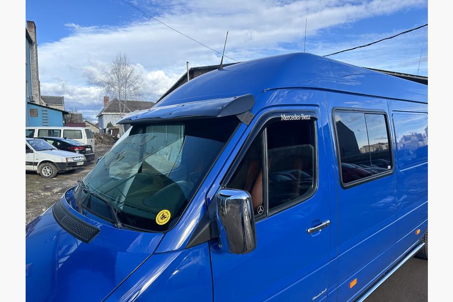 Volkswagen LT 1995–2006 Forrudevisir (sort højglans, 5 mm) Foto 1
