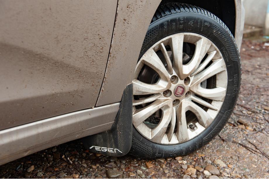 Fiat Tipo 2016– Forreste stænklapper (2 stk.) Image