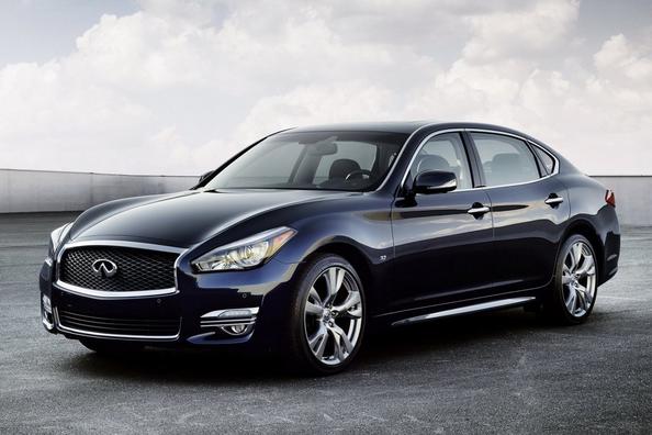 Test af business-class sedan Infiniti Q70
