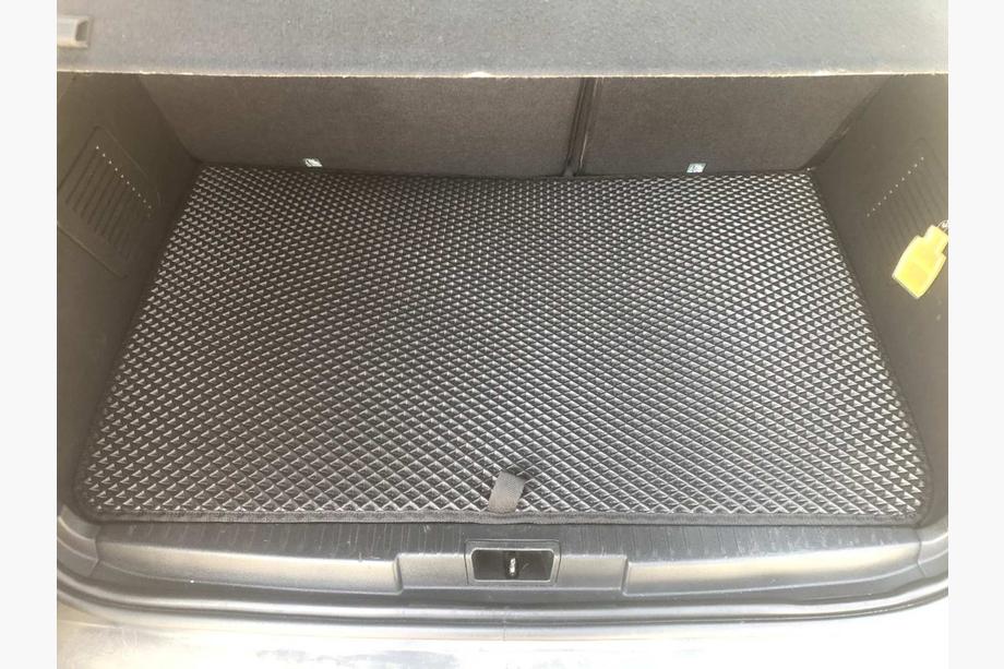 Renault Captur 2013–2019 EVA bagagerumsmåtte til øverste hylde (Sort) Image