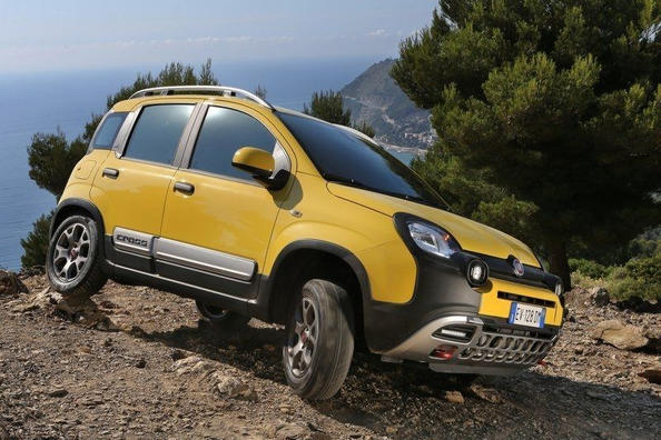 Offroad-modificering af hatchbacken Fiat Panda Cross