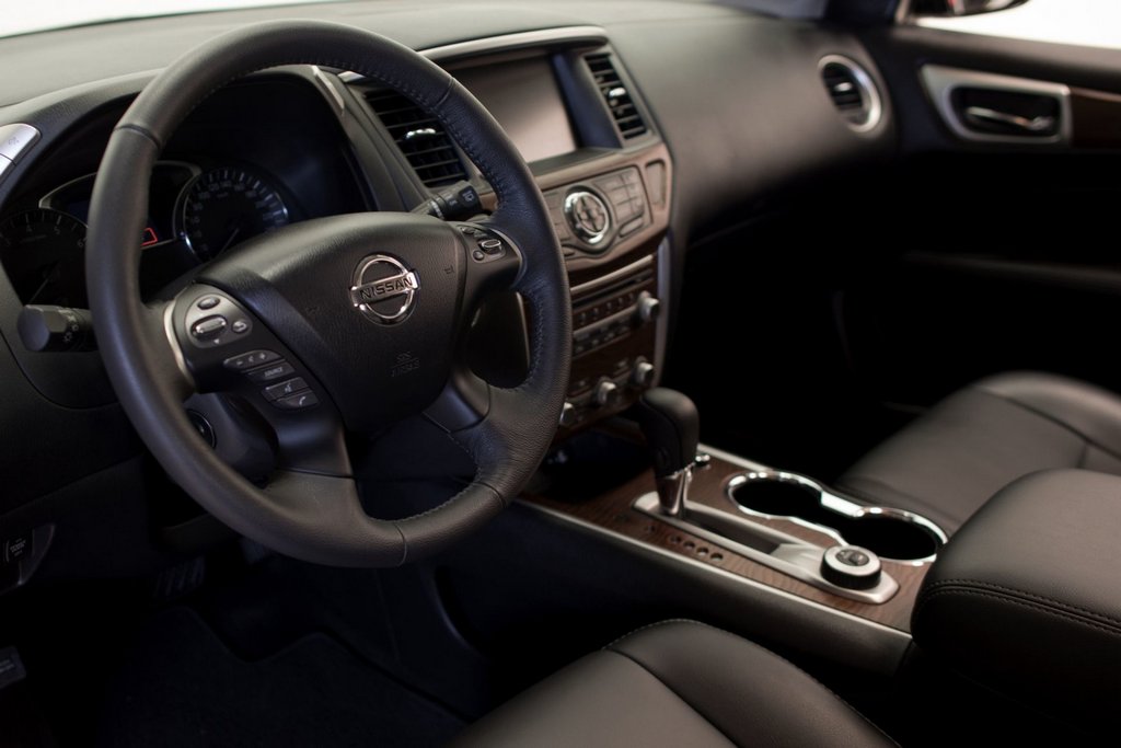 Faceliftet version af crossoveren Nissan Pathfinder