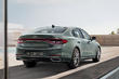 Sjette generation af sedanen Hyundai Grandeur foto 10