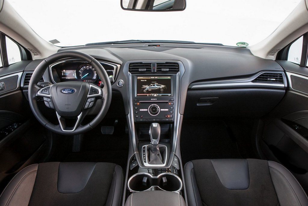 Test af mellemstor sedan: Ford Mondeo