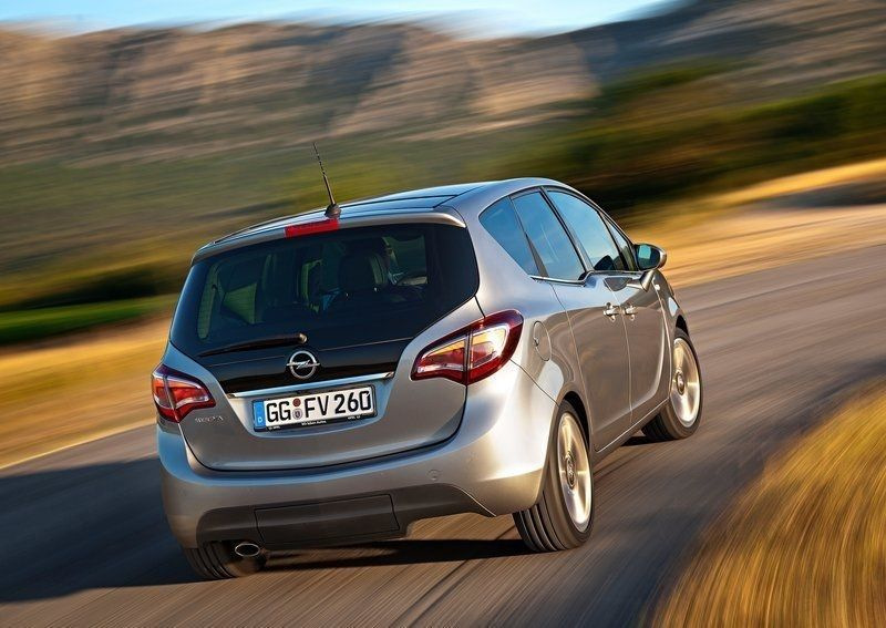 Anmeldelse af den kompakte minivan Opel Meriva B