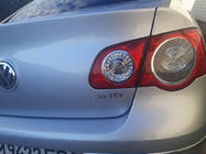 Volkswagen Passat B6 2006–2012 2.0 Tdi emblem (med rødt I) foto 2