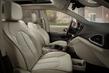 Chrysler Pacifica: fuldstørrelse 7-personers minivan foto 7