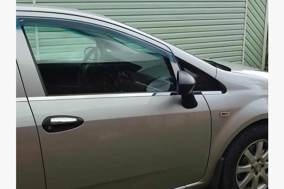 Fiat Linea 2006–2018 Dørgrebsafdækninger (4 stk., rustfrit stål) Carmos - Tyrkisk stål Image