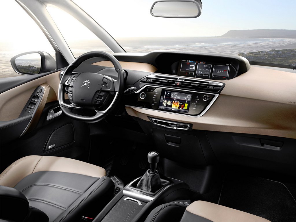 Restylet version af kompaktvanen Citroen C4 Picasso