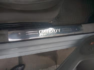 Volkswagen Caddy 2015–2020 OmsaLine indvendige dørtrinslister (4 stk., rustfrit stål) foto 3