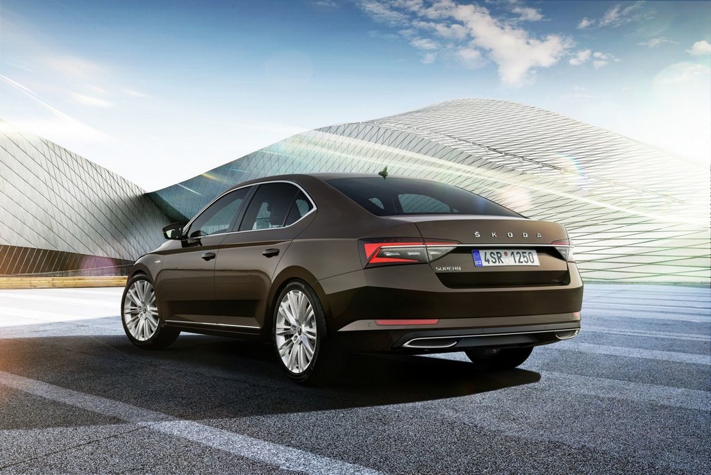 Test af opdaterede Skoda Superb liftback 2019