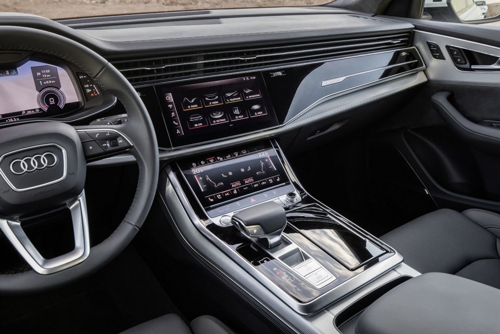 Test af den firehjulstrukne premium-crossover Audi Q8