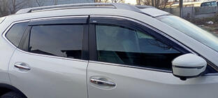 Nissan X-trail T32/Rogue 2014–2021 Vindafvisere med kromliste (4 stk., Niken) foto 4
