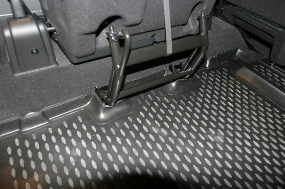 Land Rover Defender 1986–2016 Bagagerumsmåtte (lang) (Novline) 110 5D (introduktion) Foto 3